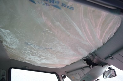 DSC_0572 (800x530).jpg (22.7 Kio) Vu 4079 fois Coincé comme la moquette précédemment, ne pas oublié de laisser du mou pour la lame lors de la découpe ...