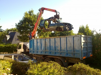 21062010177.jpg (1.11 Mio) Vu 4338 fois Et hop voila le travail : embarqué