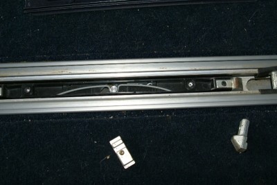 Glissières_charriot_4.jpg (25.9 Kio) Vu 10086 fois Intérieur du charriot