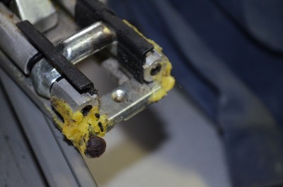 Glissières_charriot_1.jpg (20.42 Kio) Vu 10086 fois Petite pièce métallique en extrémité de certains charriots