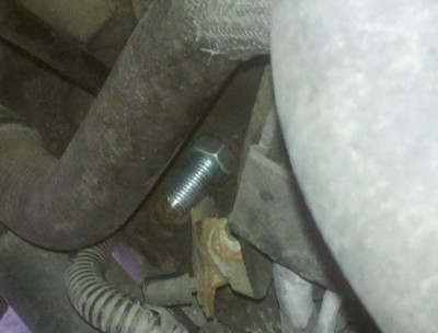 2015-06-21_17-48-39_195.jpg (23.76 Kio) Vu 8927 fois un bout de tige M10 où le filetage à été enlevé sur 50 mm et l’écrou vissé au frein filet