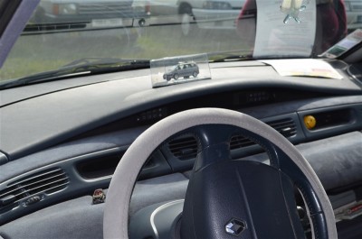 DSC_0279 (2).JPG (83.46 Kio) Vu 11515 fois Et Did sont intérieur Alcantara, volant compris !