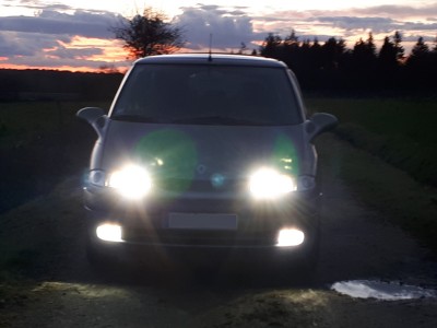 Pub2n3.jpg (97.86 Kio) Vu 6729 fois Veilleuse+croisement+AB+ route