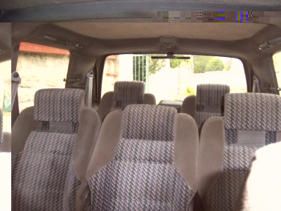 IMGP5248.JPG (1.68 Mio) Vu 9617 fois Le camion en 7 places, grâce au 7ème siège récupéré au LPI