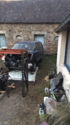 EFBU5489.JPG (78.6 Kio) Vu 11387 fois le N1 sortis posé sur son ski