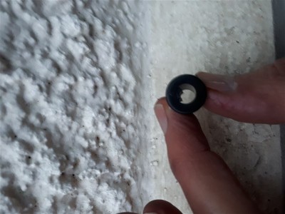 Piece tringle intérieure.jpg (81.42 Kio) Vu 10792 fois La pièce qui coulisse a une forme particulière, le rebord se place sur le dessus