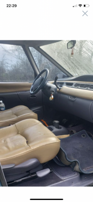 E16E57E4-18C2-45FE-A742-28E5495145C9.png (624.87 Kio) Vu 1123 fois Intérieur initial