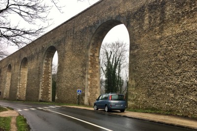 Aqueduc à Buc.jpg (342.8 Kio) Vu 7155 fois Aqueduc à Buc
