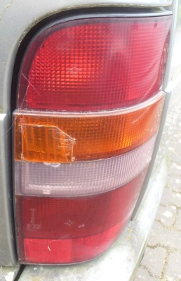 FeuArriereRepare-1024x1024.jpg (107.29 Kio) Vu 1932 fois Feu arrière droit réparé.