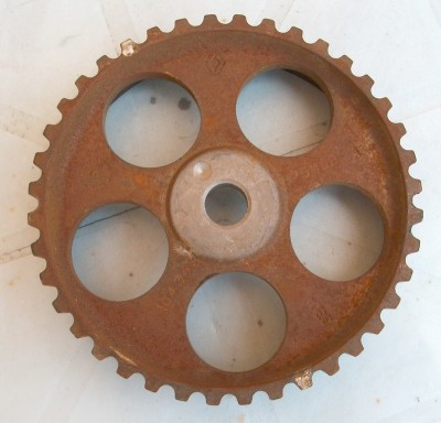 Poulie F3R.jpg (149.5 Kio) Vu 5103 fois Poulie de 2.0i 8s