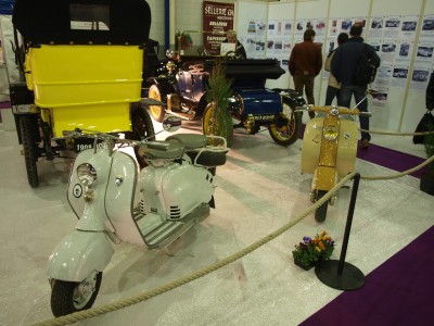 lambretta.JPG (40.35 Kio) Vu 5826 fois l'année dernière au salon, mon lambretta le gris,