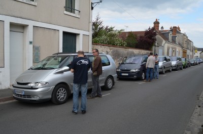 Qui sait où on va ? Personne ? Arg, vite les téléphones ...