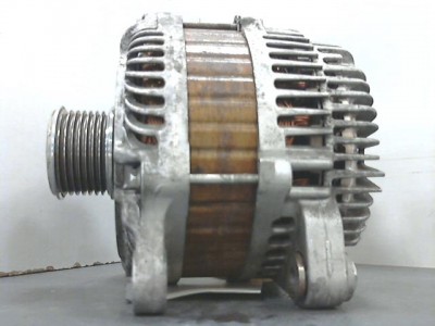 Piece-Alternateur---b58003e05fa7872c97fedda5a4dfbb8800bfa19bee142af43c47bd61d3c25f6c.JPG
