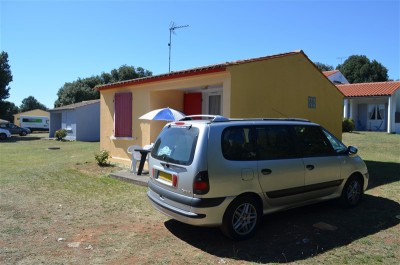 2017_08.JPG (253.26 Kio) Vu 4881 fois Souvenir de St Savinien