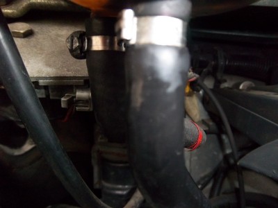 IMGP4984.JPG (2.23 Mio) Vu 4380 fois La micro-fuite..