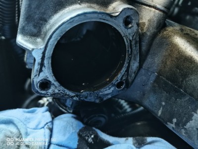 Boitier Etouffoir huile.jpg (128.39 Kio) Vu 6885 fois Boitier étouffoir huile