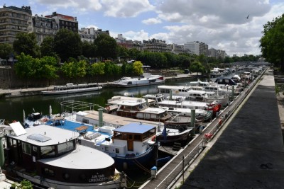 port de plaisance  en plein Paris