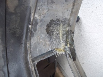 IMGP7004.JPG (251.6 Kio) Vu 2720 fois Réparation avec fibre de verre et résine de polyester