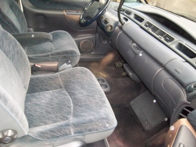 IMGP7172.JPG (216.71 Kio) Vu 7015 fois Pour les tapis, il faudra utiliser un extracteur !