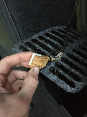 CBAB6EBB-E61A-45EE-A382-7392164DA7AE.jpeg (223.62 Kio) Vu 1301 fois Le connecteur