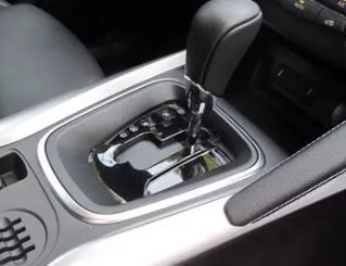 boite kadjar.jpg